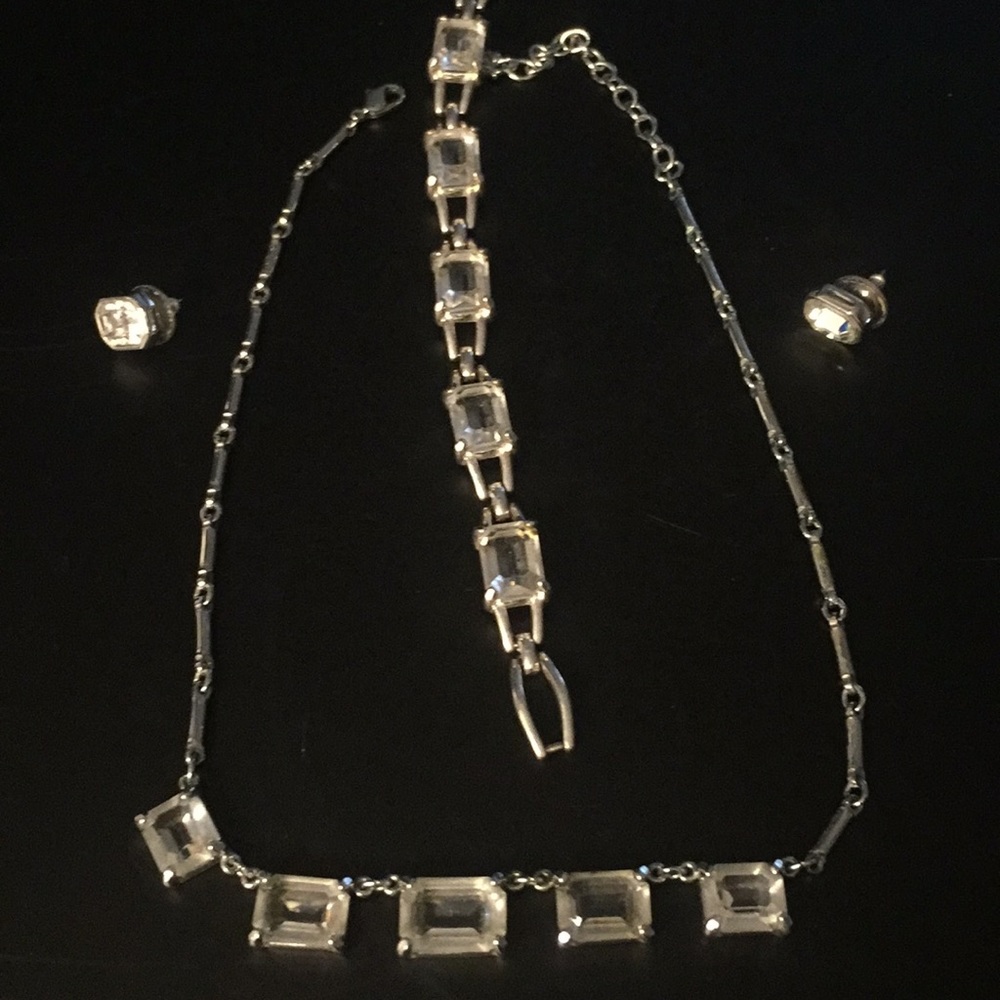 *SALE* Swarovski jewelry